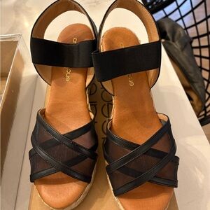 Andre Assous Black and Tan Sandals